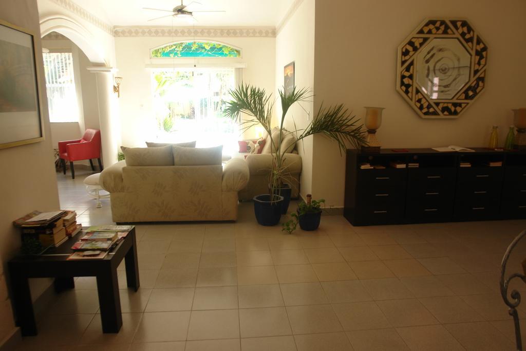 Residencia Los Encantos Канкун Экстерьер фото