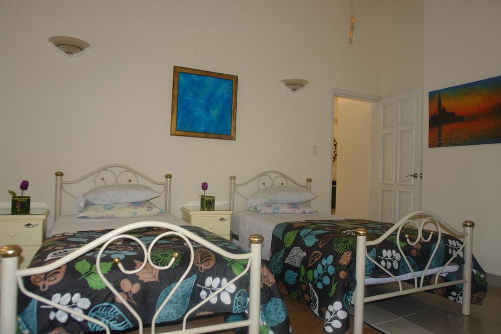 Residencia Los Encantos Канкун Экстерьер фото
