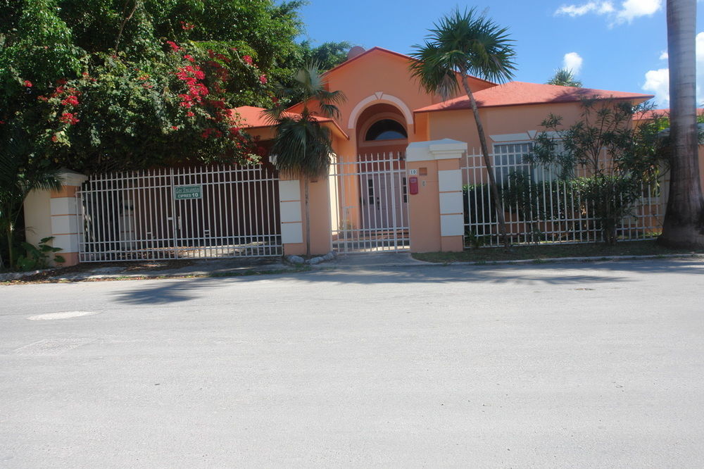 Residencia Los Encantos Канкун Экстерьер фото